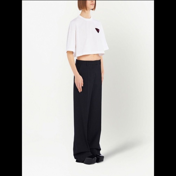 PRADA***Cropped White T-Shirt W/Sequined Logo***XL $1380 NWT - Picture 4 of 11